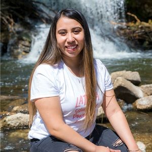 Meet your Posher, Sandra